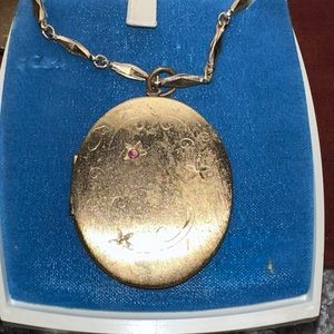 locket necklace